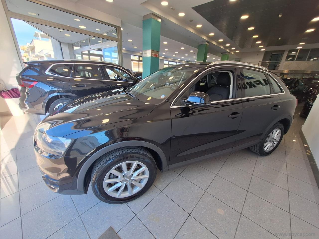 AUDI Q3 2.0 TDI Business