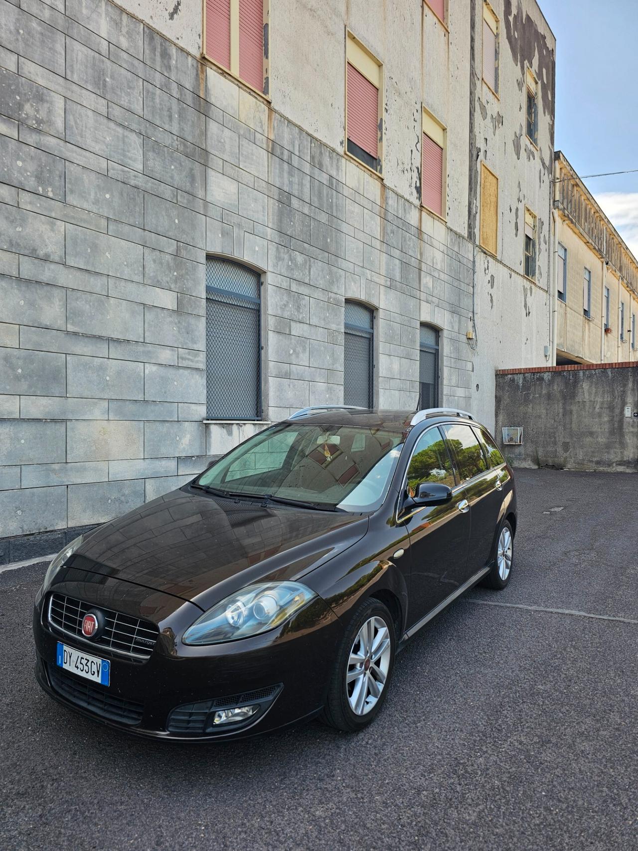 Fiat Croma 1.9 Multijet Emotion