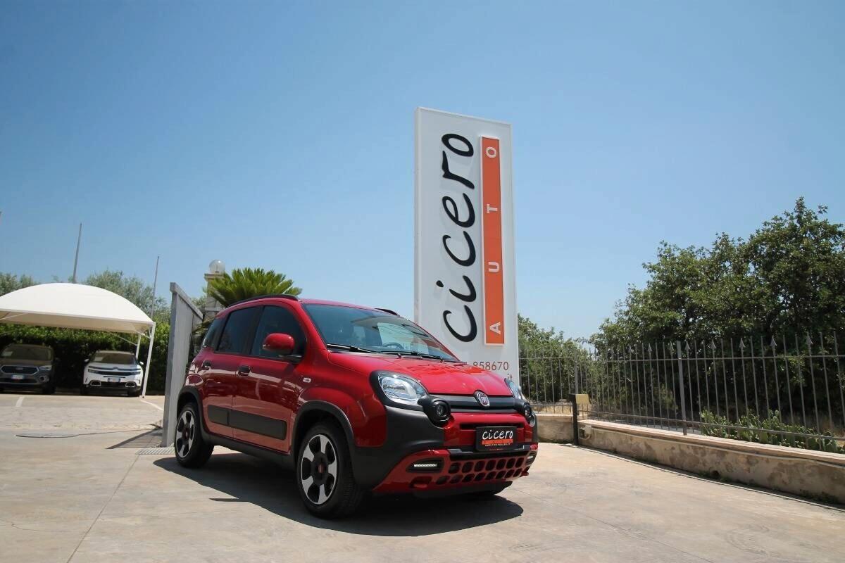 Fiat Panda Cross 1.0 Hybrid 70|2024