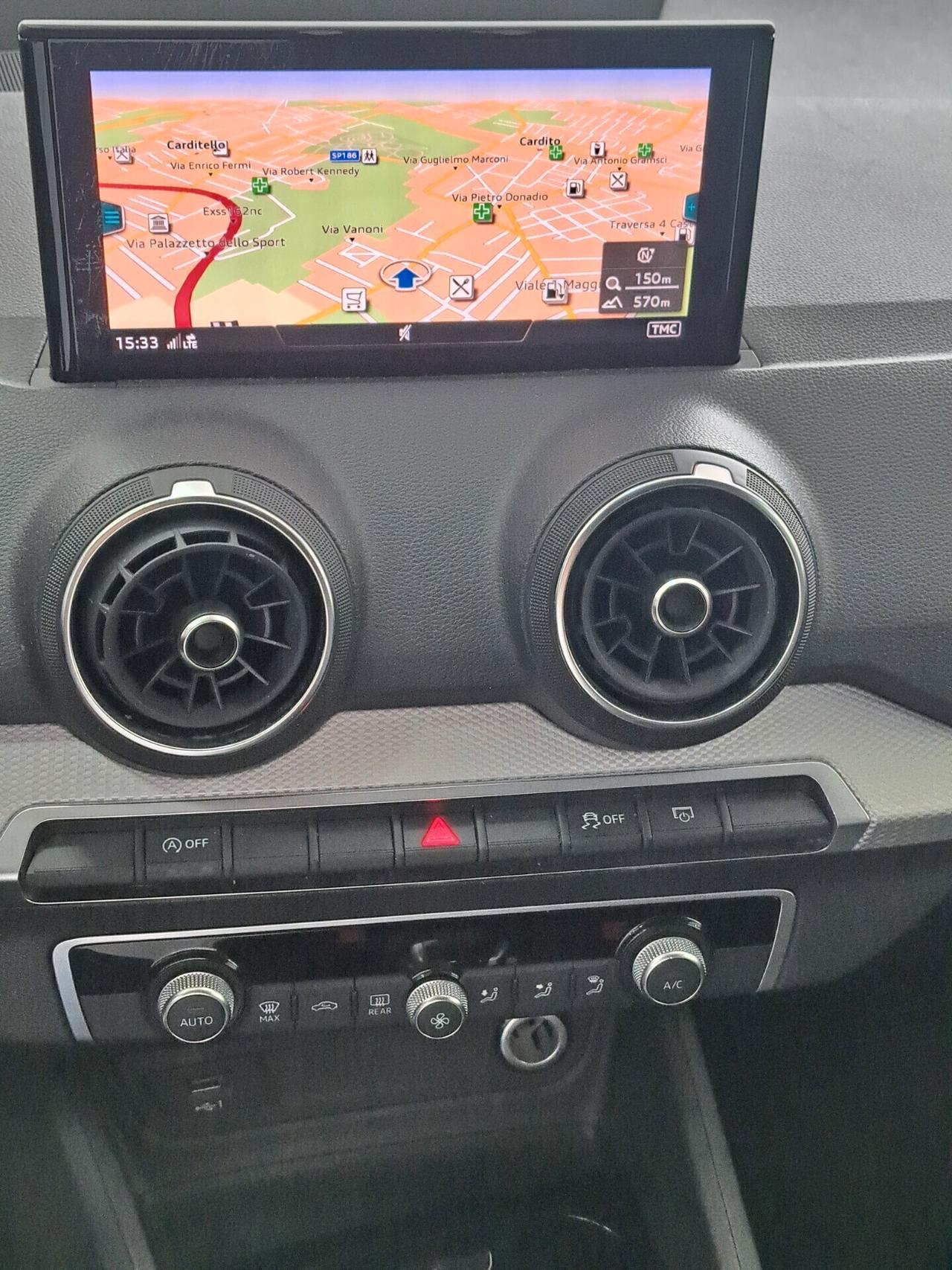 Audi Q2 35 TDI quattro S tronic Admired