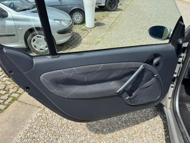 SMART ForTwo 700 coupé passion (45 kW)