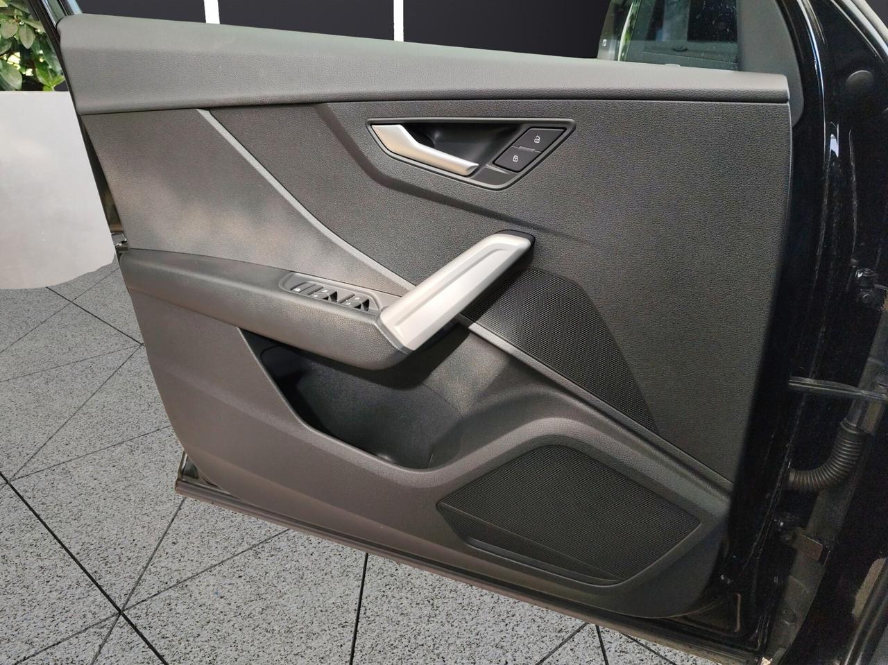 AUDI Q2 Q2 30 TDI S tronic S line Edition