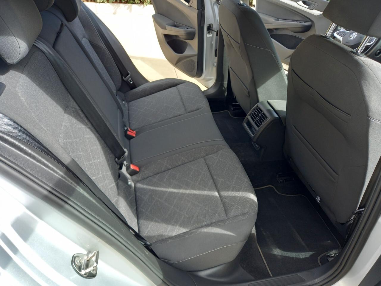 Volkswagen Golf 8 2.0 TDI Style 2021