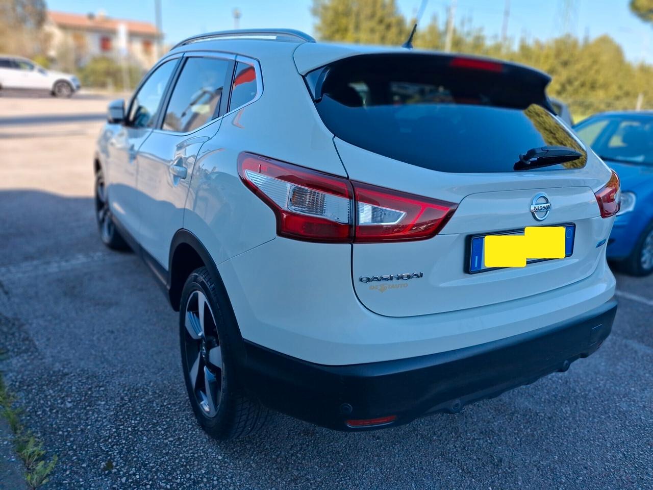 Nissan Qashqai 1.5 dCi 360