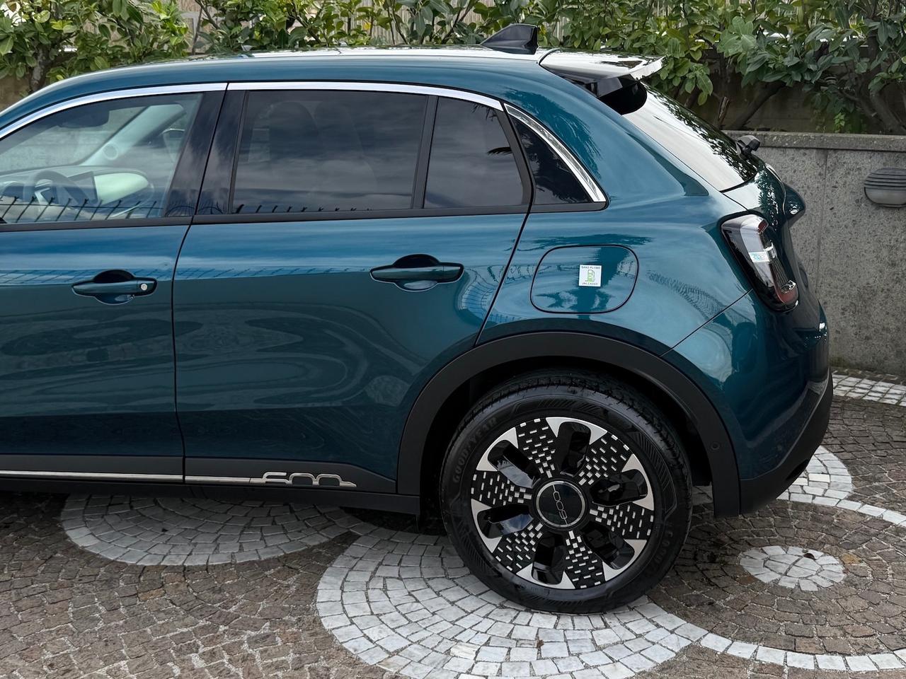 Fiat 600 Hybrid 110 CV DCT MHEV La Prima