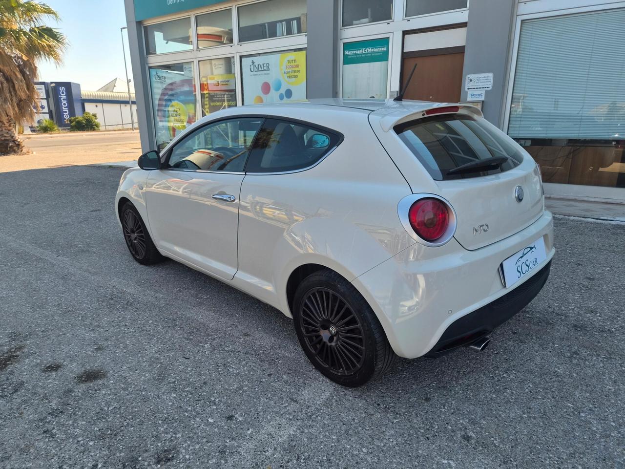 Alfa Romeo MiTo 1.3 JTDm-2 95 CV S&S Distinctive Sport Pack