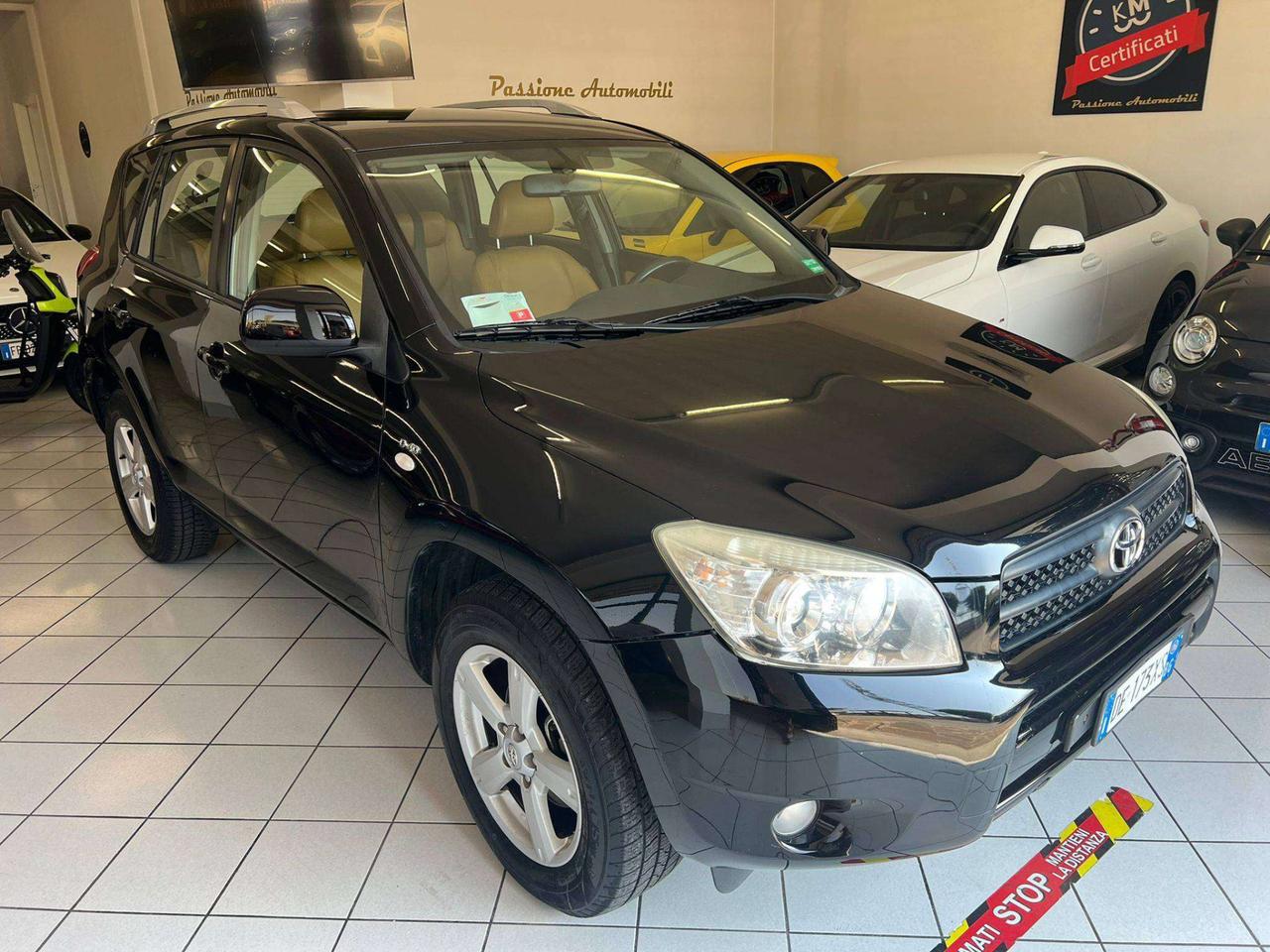 Toyota Rav4 Rav4 III RAV4 2.2 d-4d Luxury 136cv