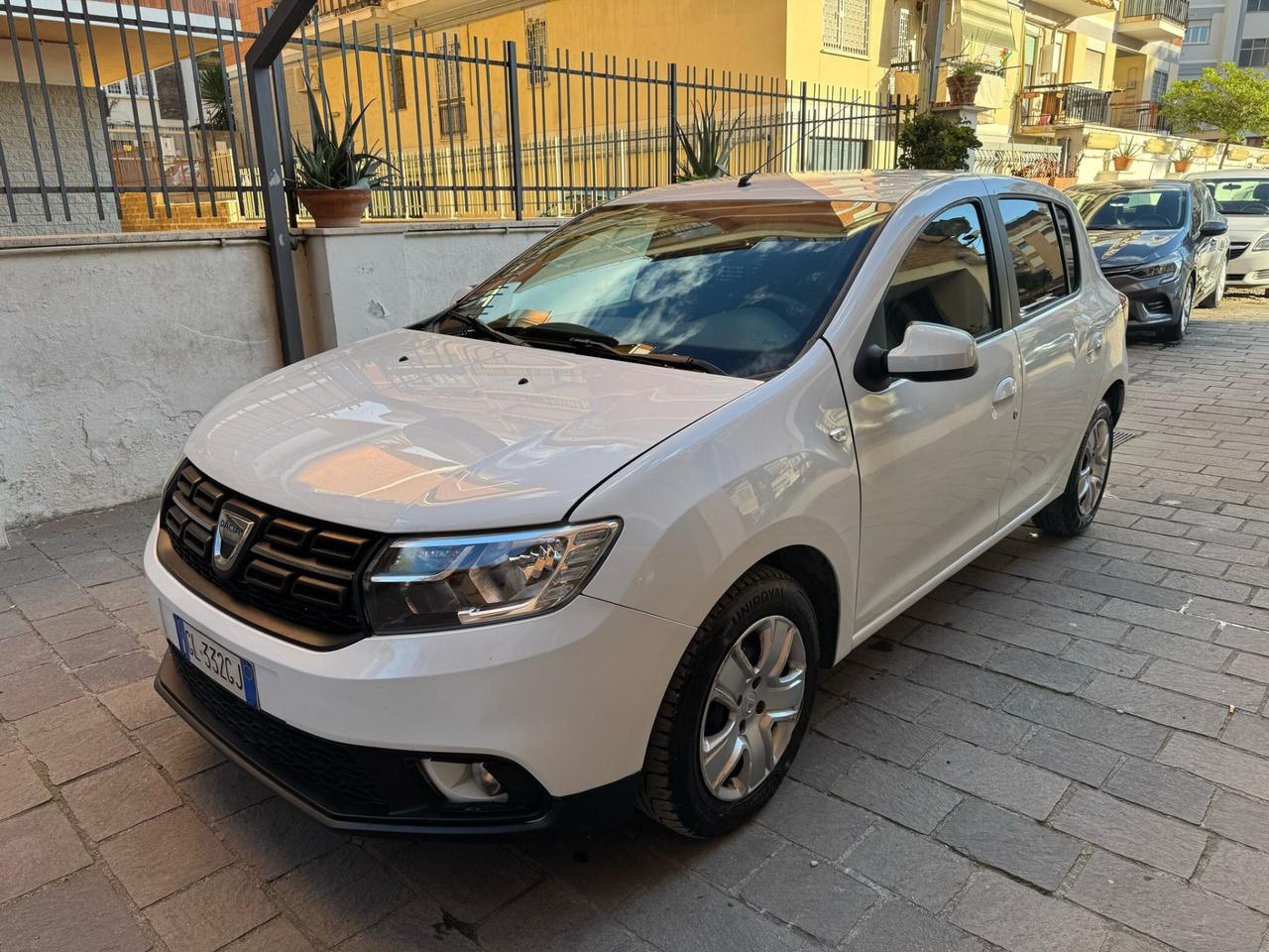 Dacia Sandero 0.9 tce 90cv GPL AUTOCARRO