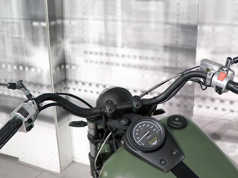 Honda VT 750 Black Widow