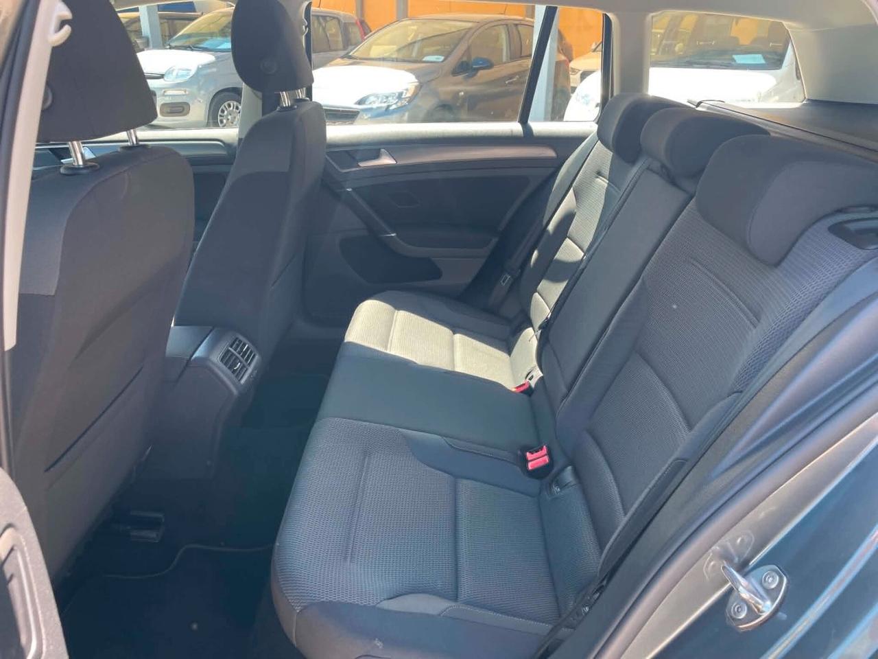 Volkswagen Golf Variant Golf Variant 1.6 TDI 115 CV DSG Business BlueMotion Tech.