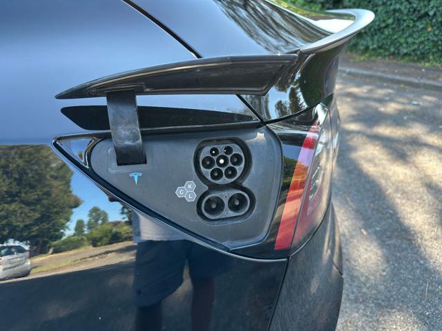 TESLA Model Y PERFORMANCE AWD DUAL MOTOR UNIPRO IVA ESPOSTA