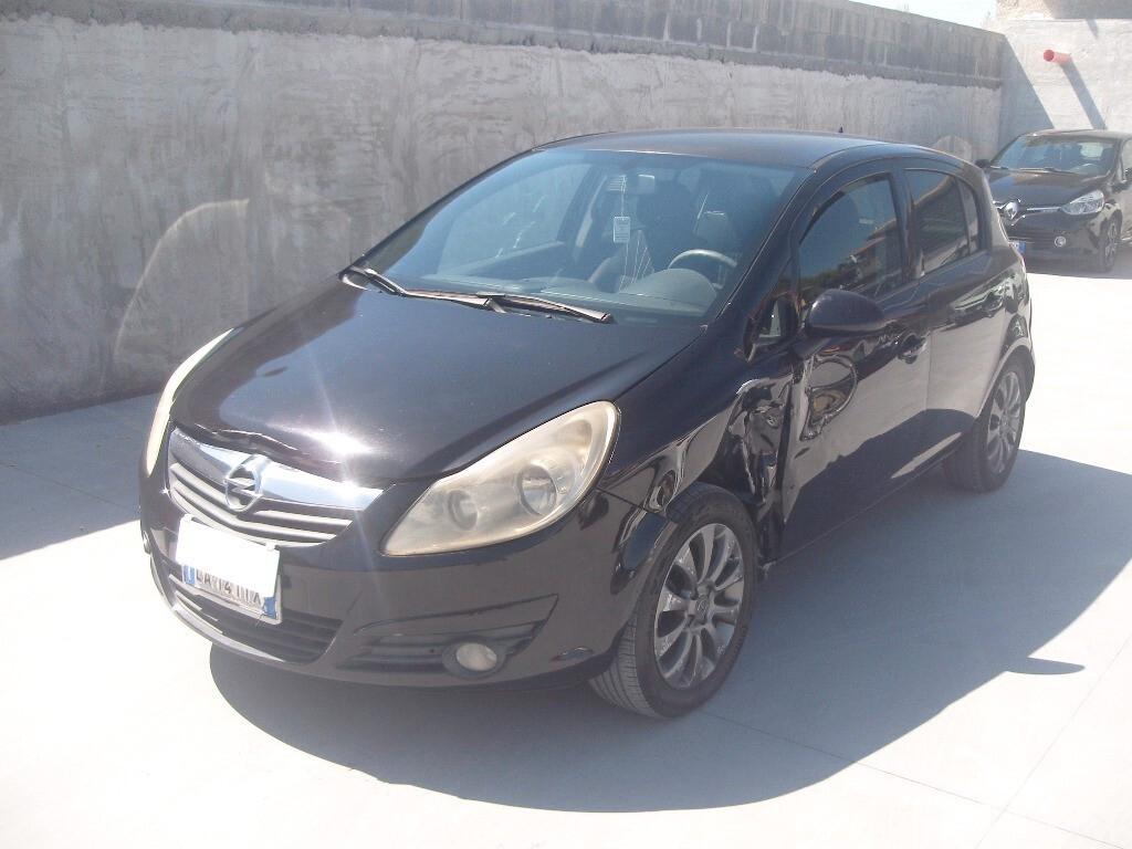 Opel Corsa 1.2 80CV 5 porte GPL-TECH Edition