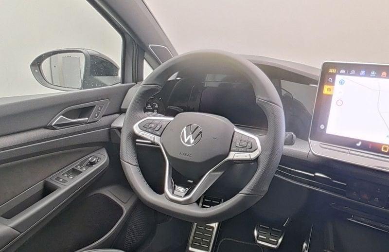 Volkswagen Golf 8.5 2.0 TDI 150 CV DSG SCR R-Line 8.5 Black Style Matrix Led Harman Kardon