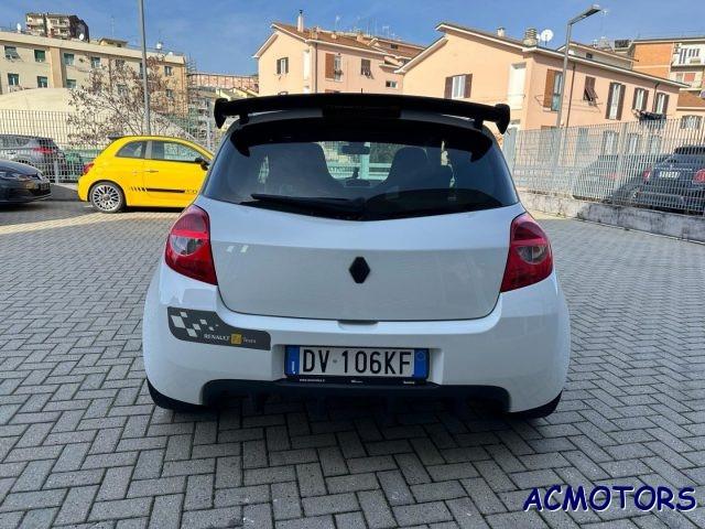 RENAULT Clio 2.0 16V 200CV RS F1 Team N° 2767