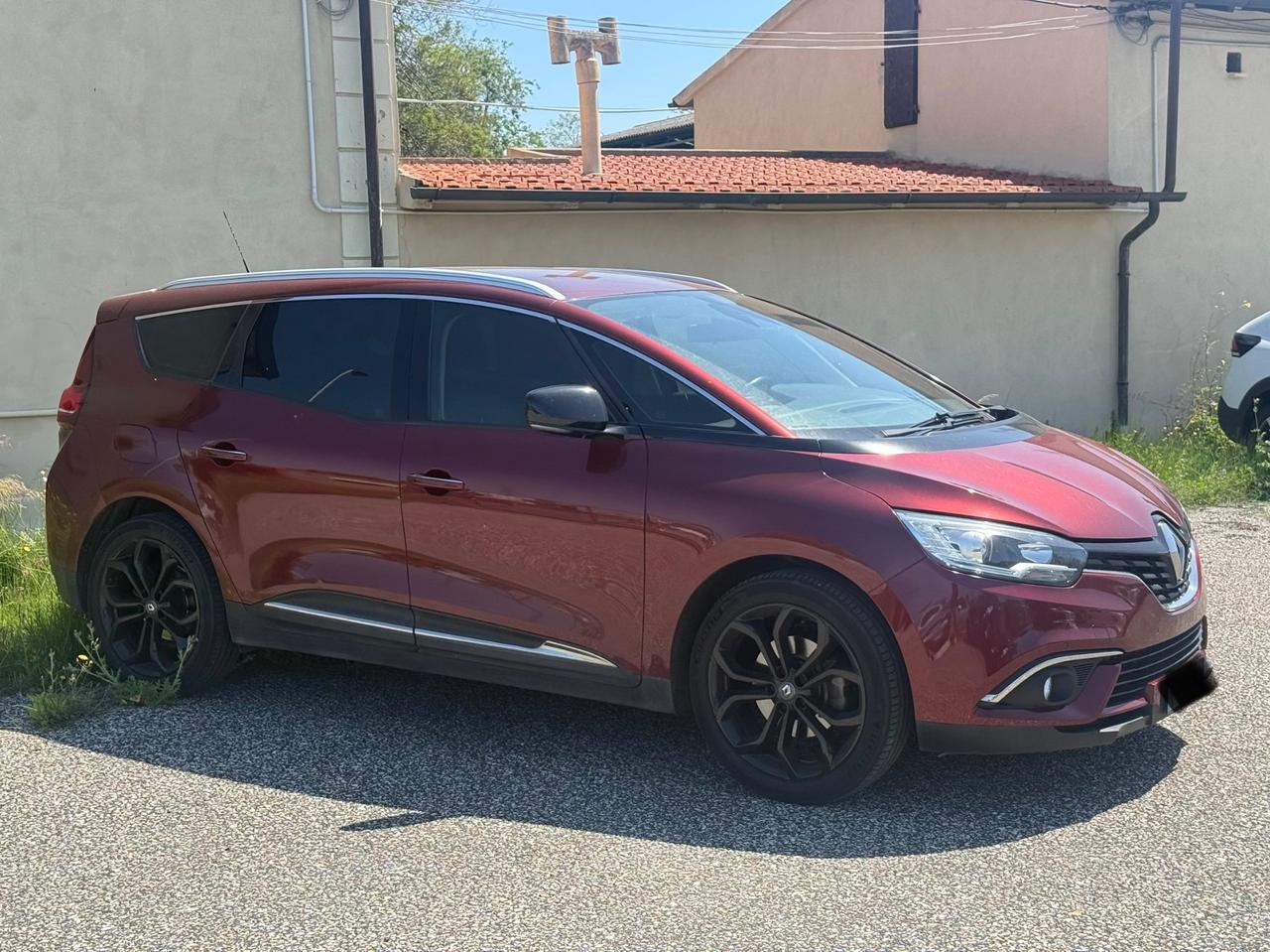Renault Grand Scenic dCi 8V 110 CV EDC Energy Intens