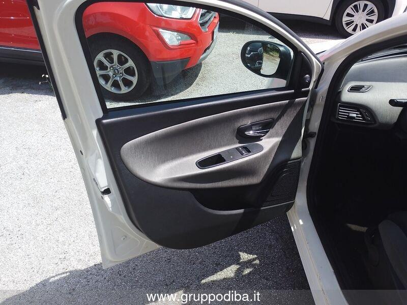 Lancia Ypsilon III 2011 Benzina 1.2 8v Silver s&s 69cv