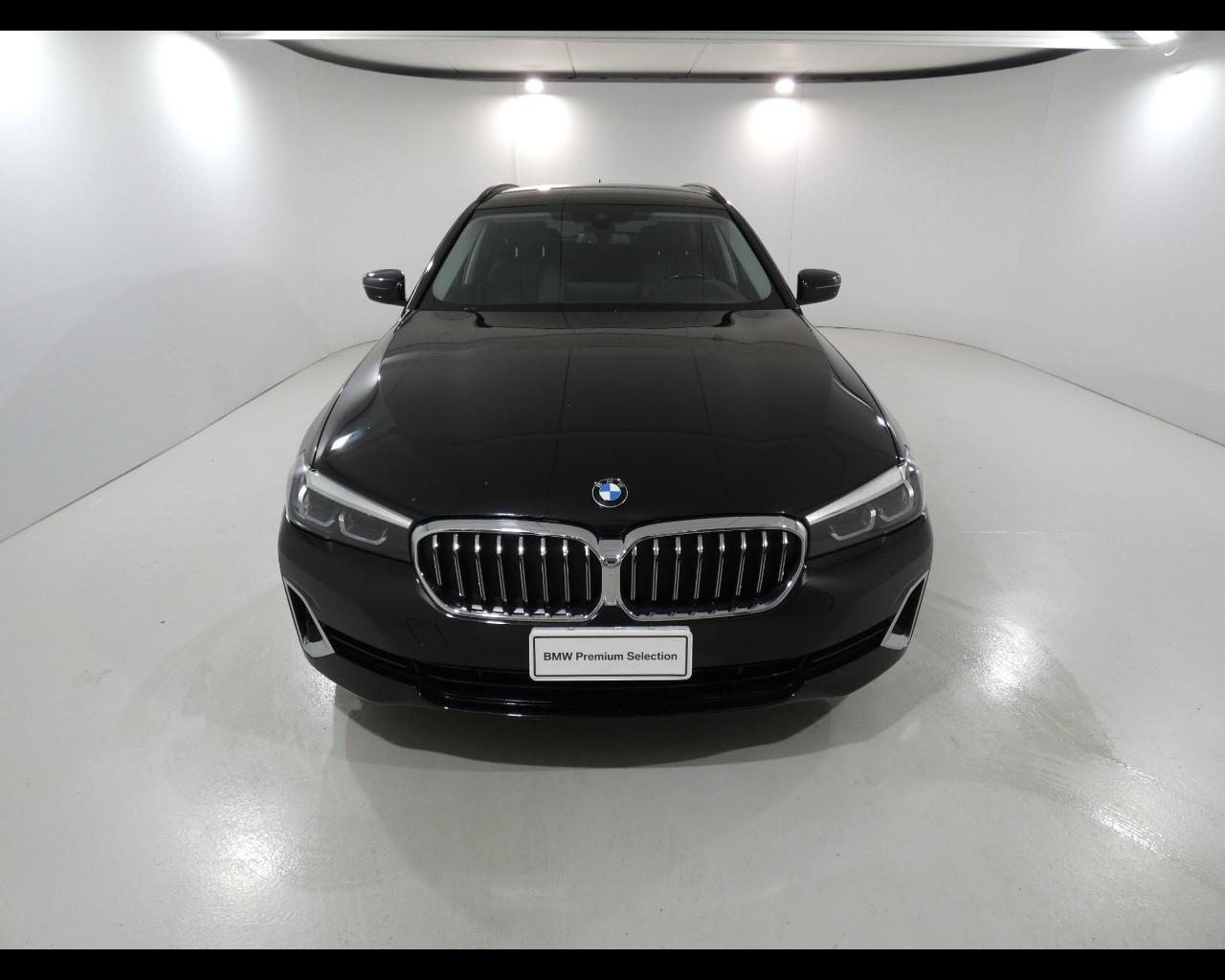 BMW Serie 5(G30/31/F90) - 520d 48V Touring Luxury