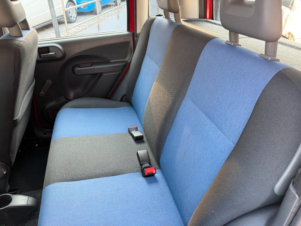 Fiat Panda 1.2 Emotion 69cv E5 IDONEA NEOPATENTATI