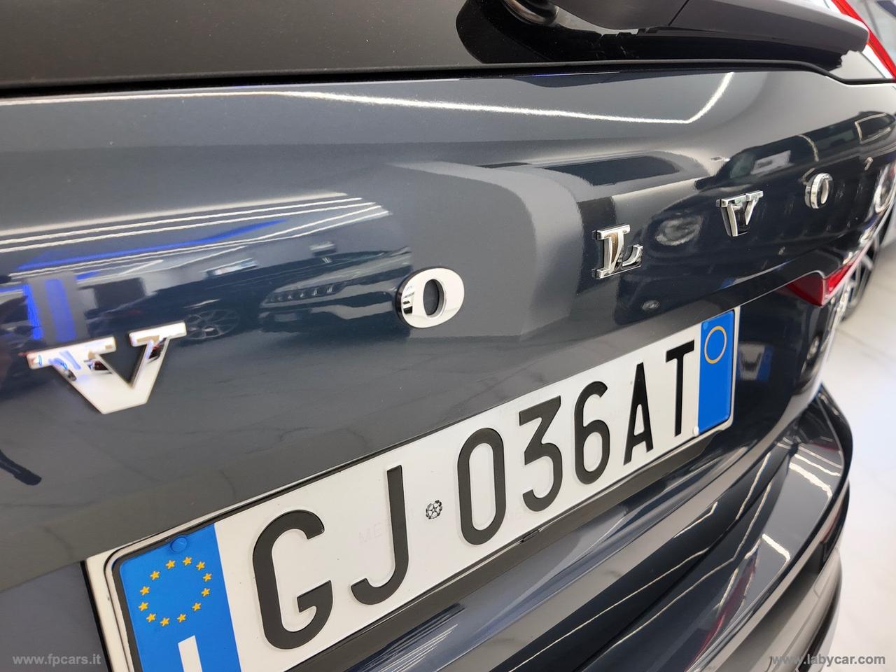 VOLVO XC60 B4