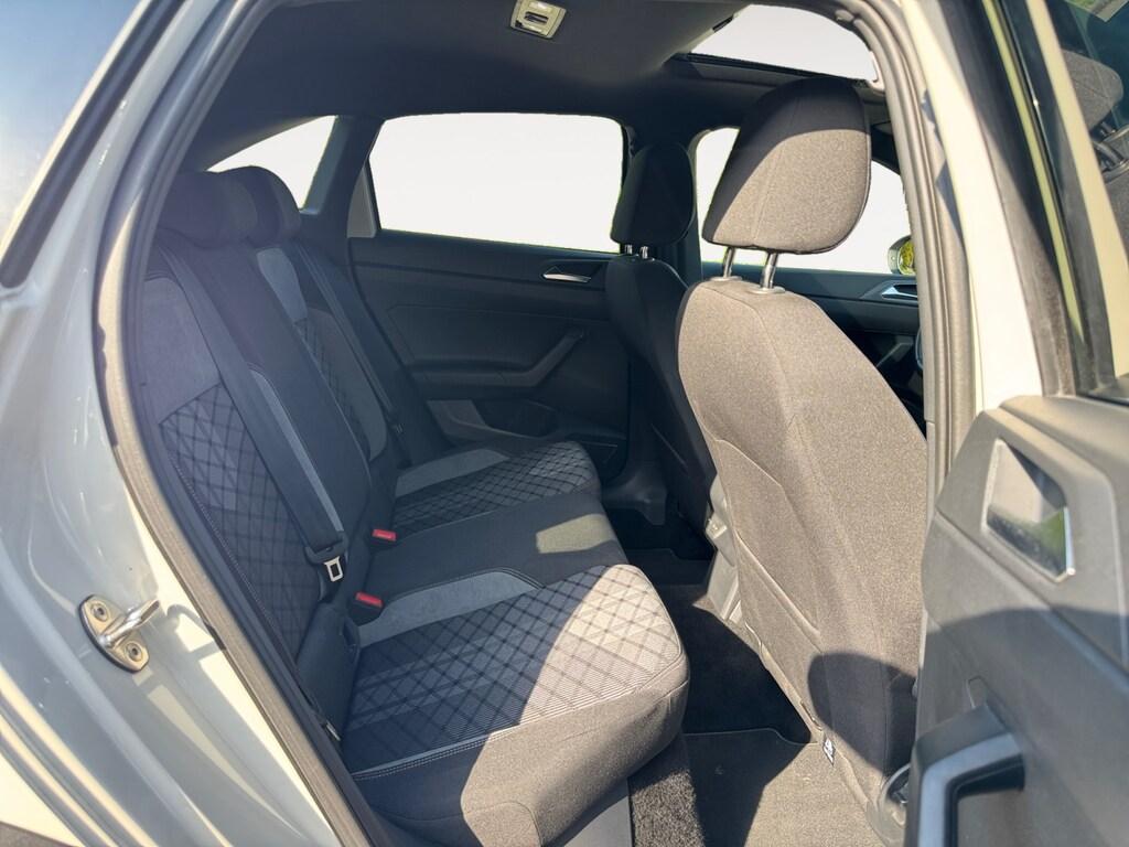 Volkswagen Taigo 1.0 TSI 110CV DSG R-Line