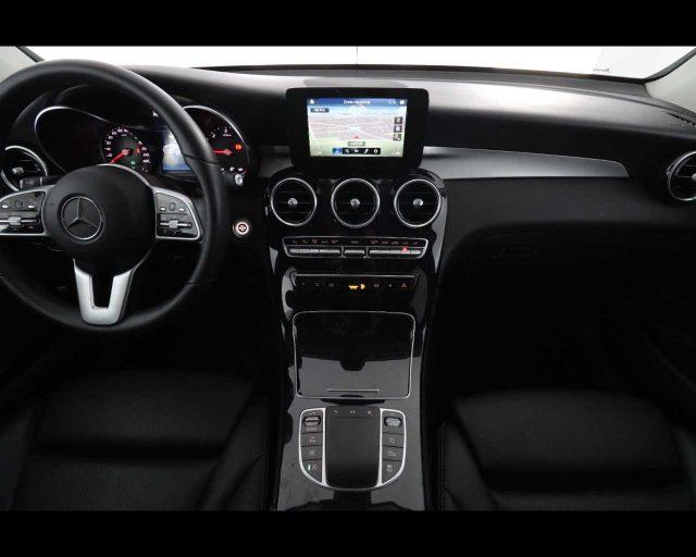 MERCEDES-BENZ GLC 200 d 4Matic Business Extra