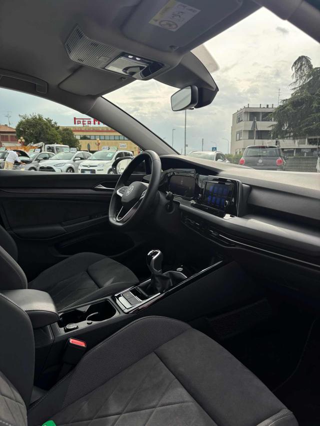 VOLKSWAGEN Golf 1.5 eTSI 130 CV EVO ACT DSG Style