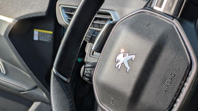 PEUGEOT 5008 EAT8 GT-LINE 1.5d 131cv 7 POSTI