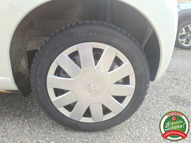 PEUGEOT 107 1.0 68CV 3p. Plaisir 2Tronic UNICO PROP.