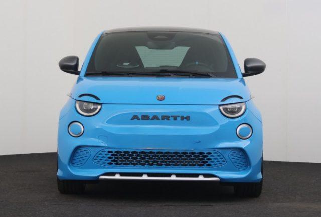 ABARTH 500e Scorpionissima JBL Premium Tetto Panoramico