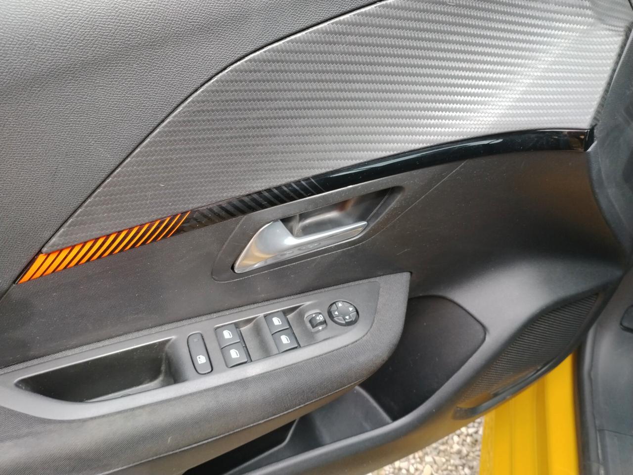 Peugeot 208 PureTech 75 Incidentata/Sinistrata