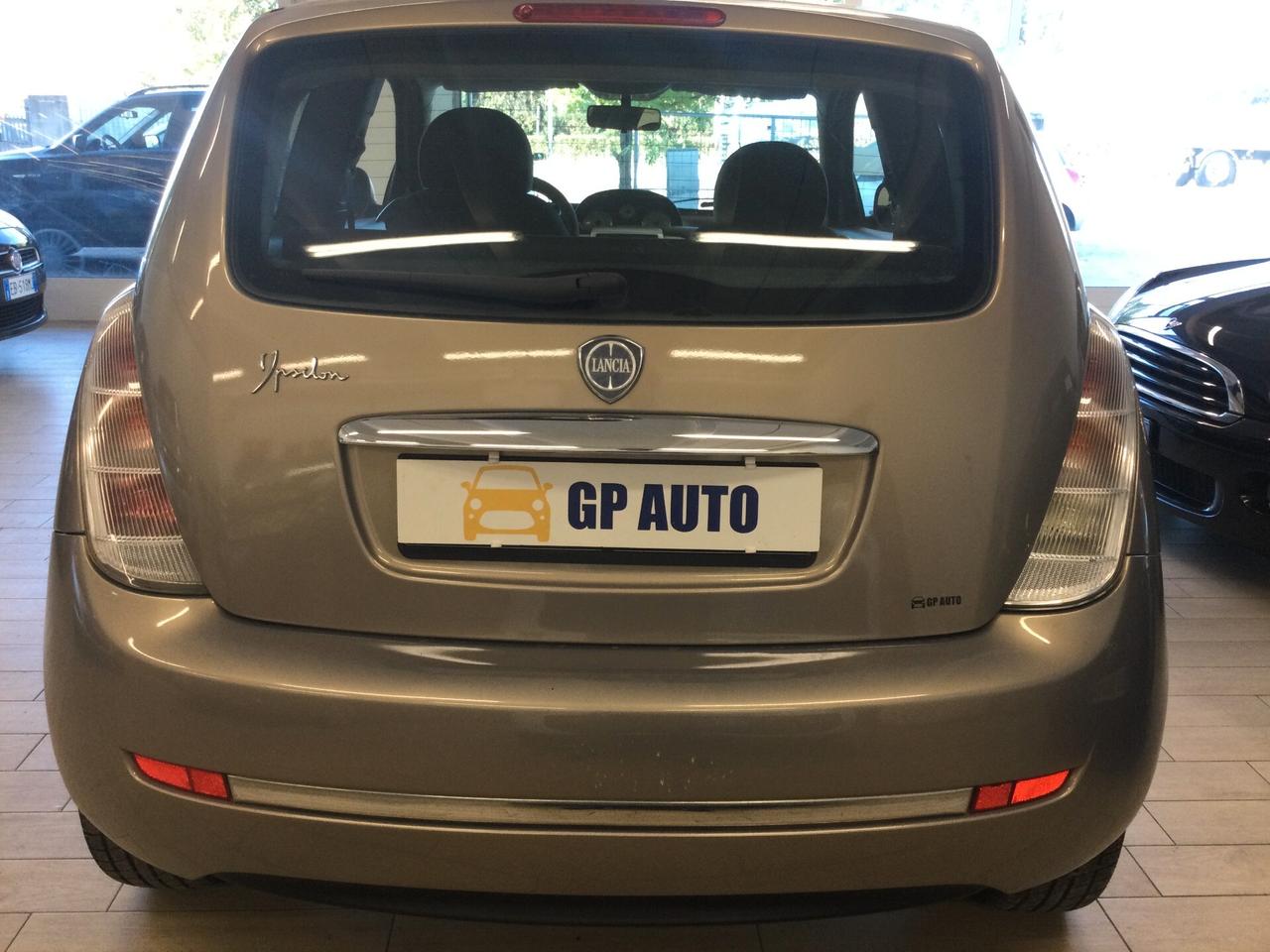 Lancia Ypsilon 1.2 69 CV Argento