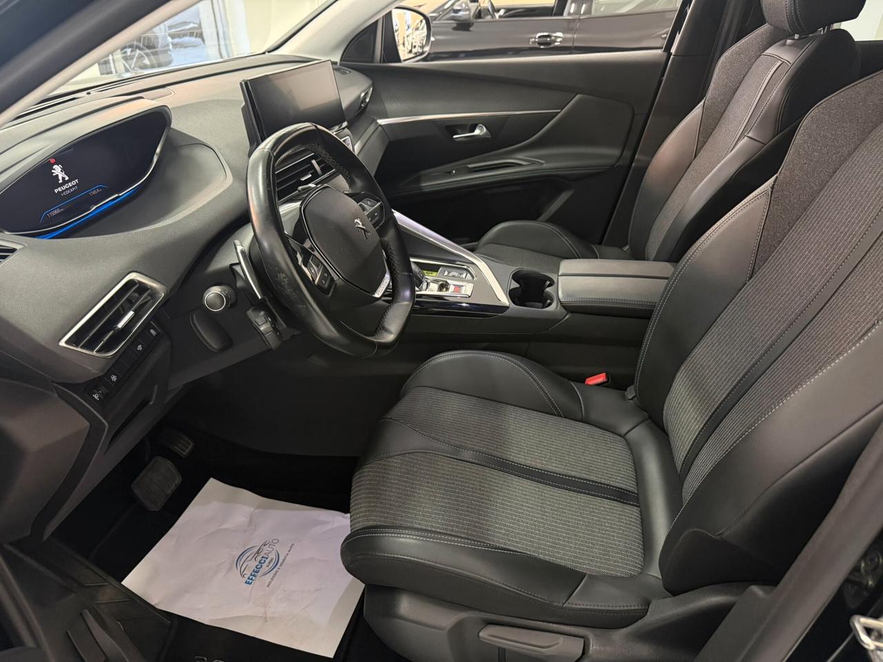 Peugeot 3008 BlueHDi 130 S&S EAT8 Allure