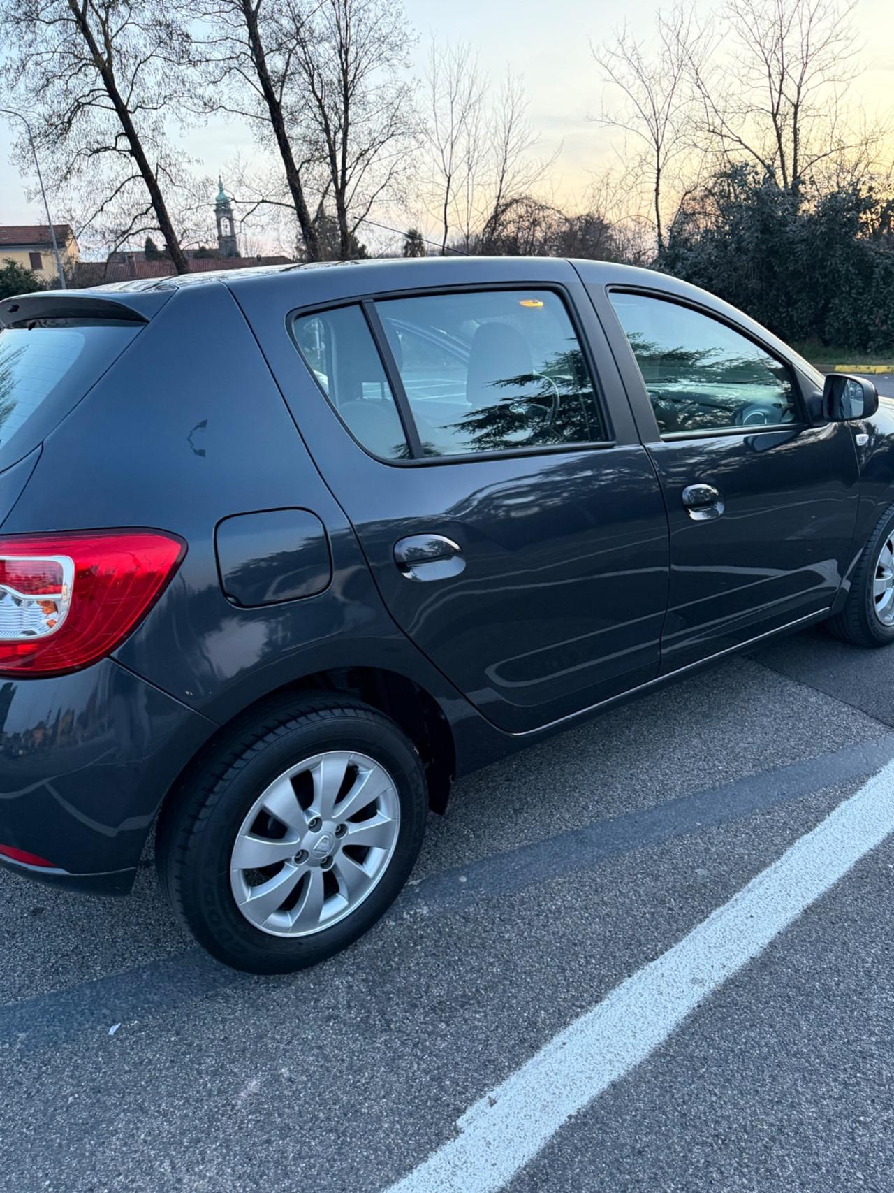 Dacia Sandero 1.2 GPL 75CV Extra