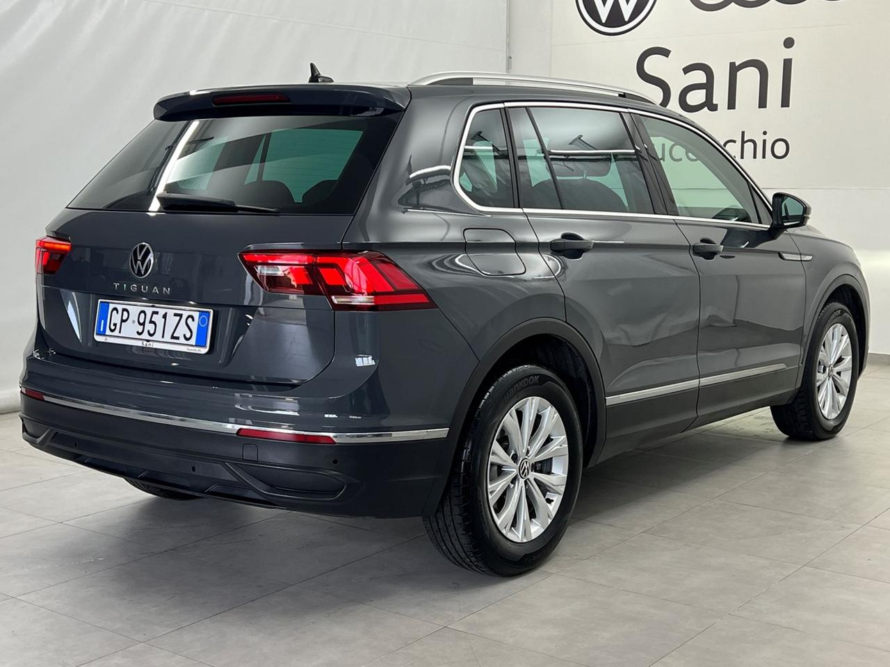 VOLKSWAGEN Tiguan II 2021 Tiguan 2.0 tdi Life 150cv dsg