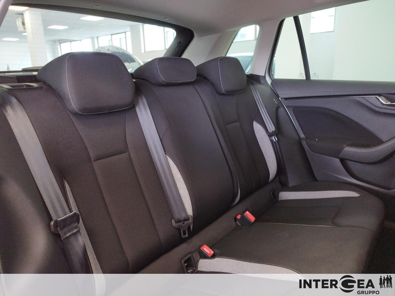 SKODA Kamiq 1.0 tsi Selection 115cv dsg
