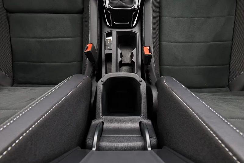 Volkswagen T-Roc 2.0 TDI SCR 150 CV DSG R-Line Navi Led Camera