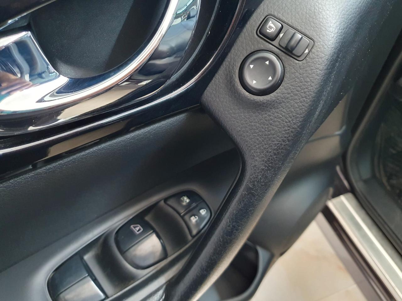 Nissan Qashqai 1.5 dCi 110cv Tekna 2015