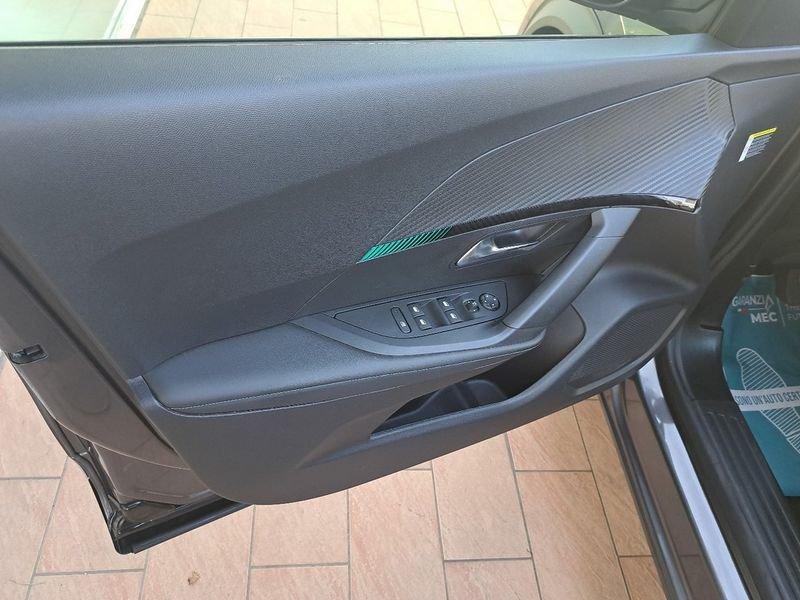 Peugeot 2008 PureTech 130 S&S Allure Pack