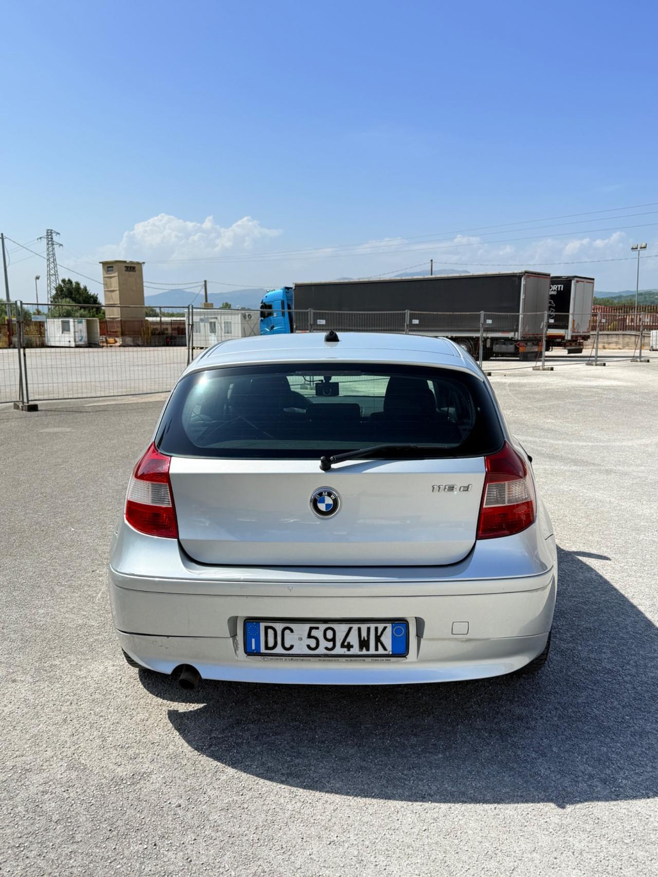 Bmw 118 118d cat 5 porte Eletta
