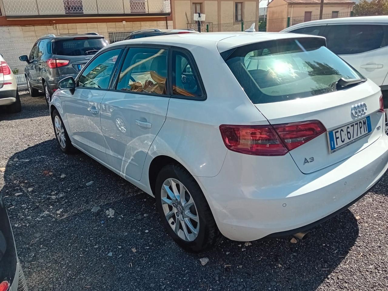 Audi A3 SPB 1.6 TDI clean diesel S tronic Ambition