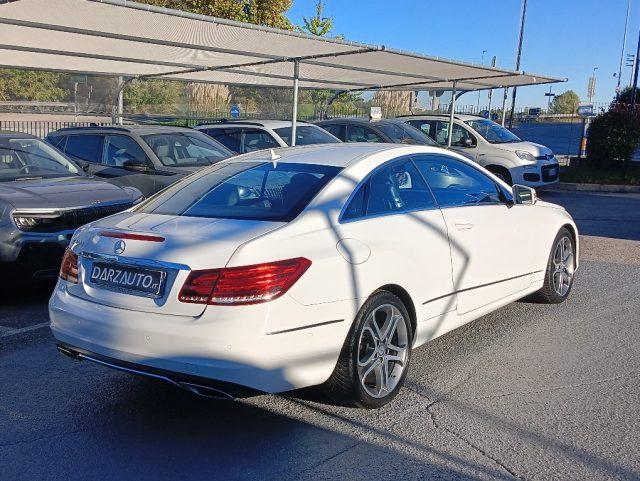 MERCEDES-BENZ E 220 d Coupé Sport Automatica