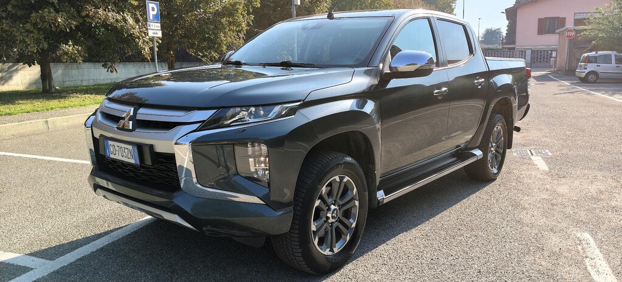 Mitsubishi L200 2.3D Double Cab 4x4 Intense Gancio