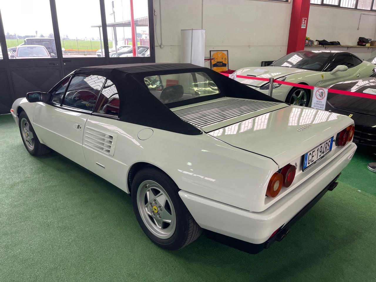 Ferrari Mondial 3.4 T Cabrio Book Service PERMUTE RATE