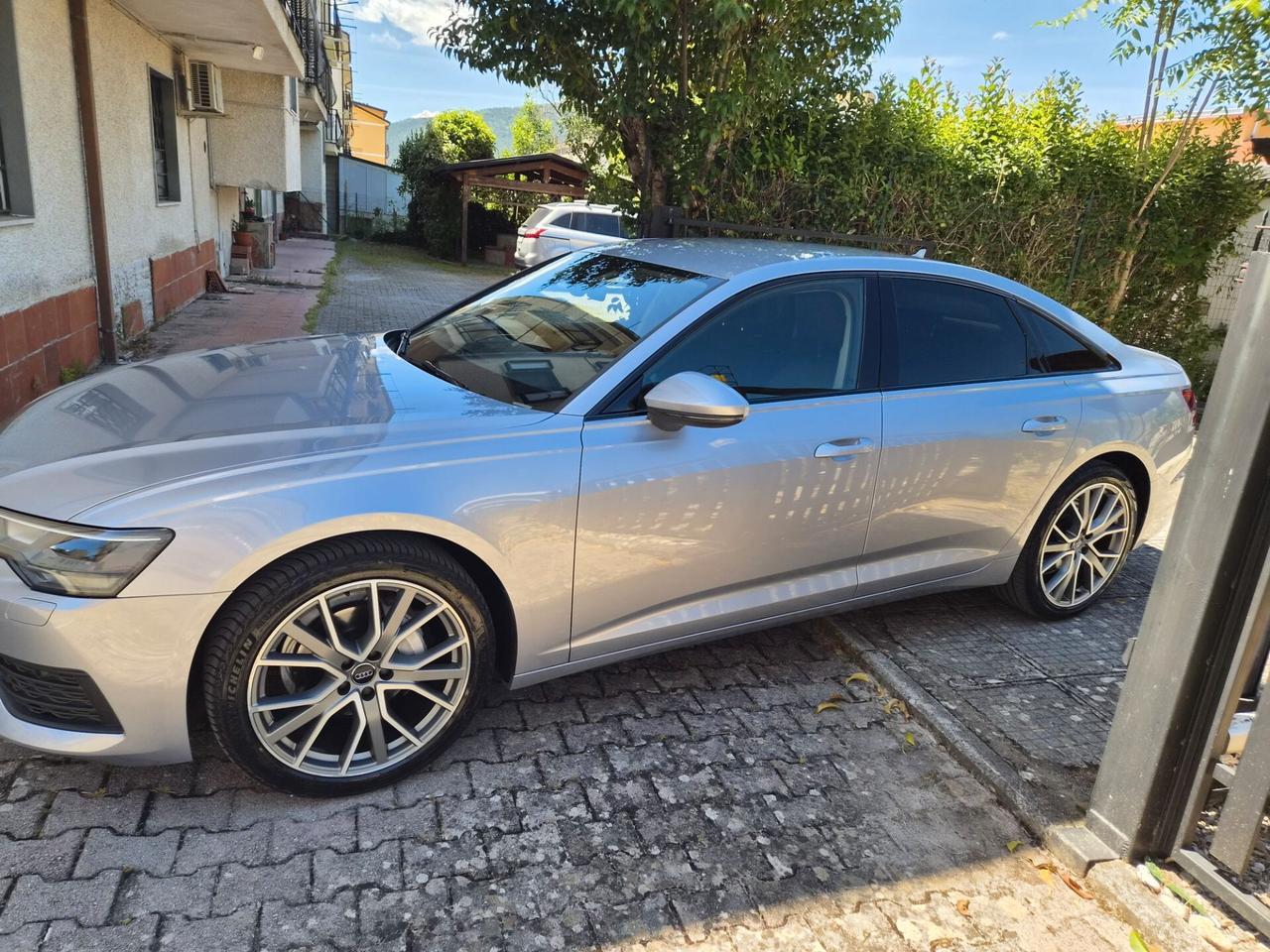 Audi A6 35 2.0 TDI S tronic Business Plus
