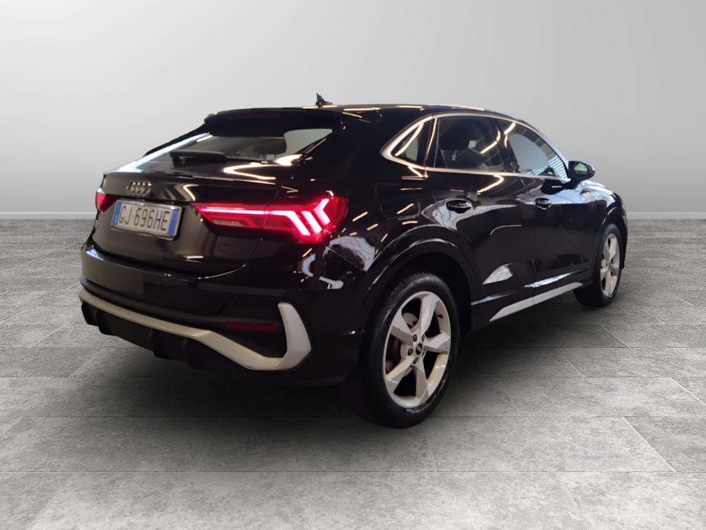 AUDI Q3 I 2019 Sportback - Q3 Sportback 35 2.0 tdi S line edition s-tronic