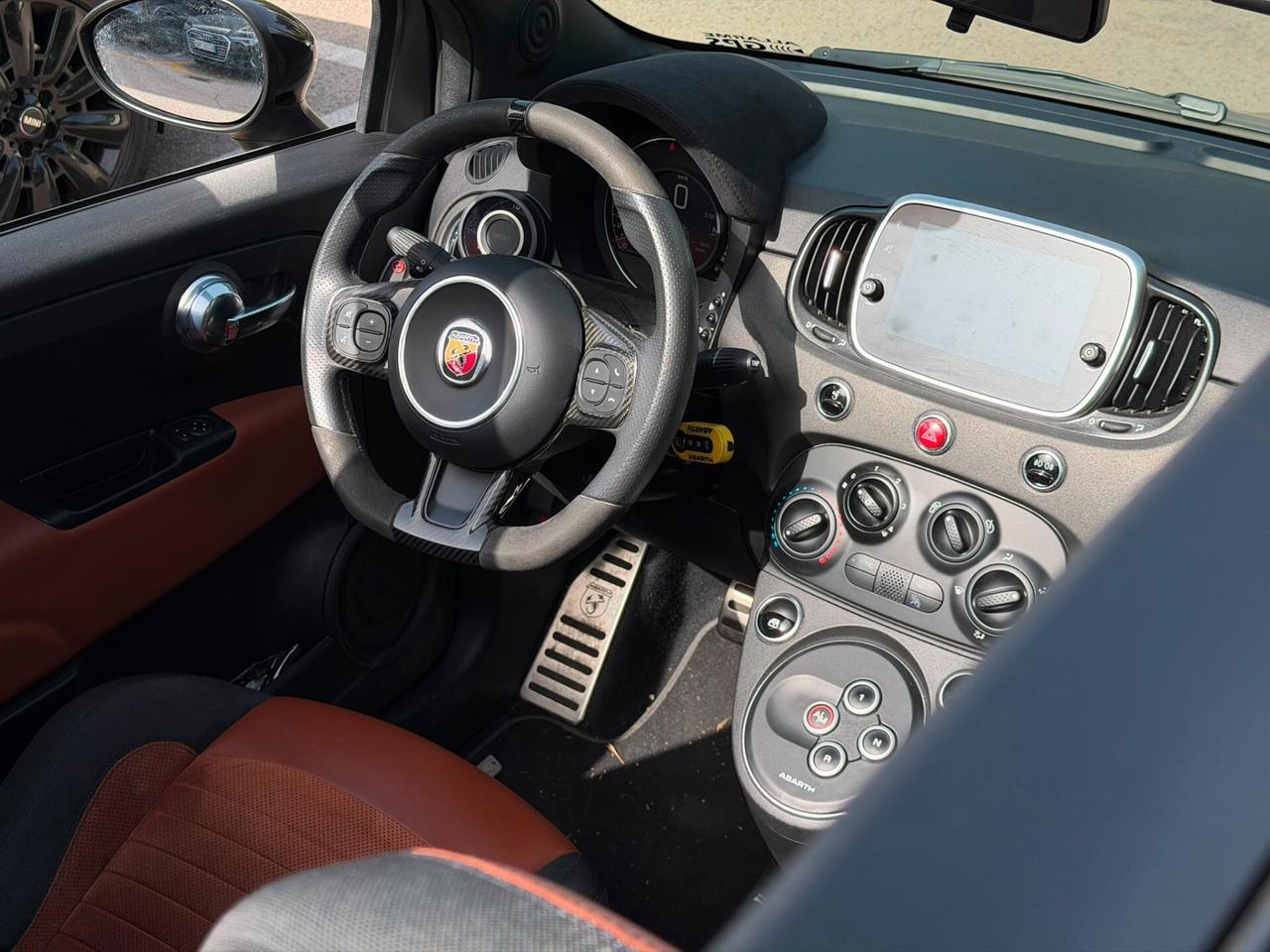 Abarth 595 C 1.4 Turbo T-Jet 180 CV Competizione