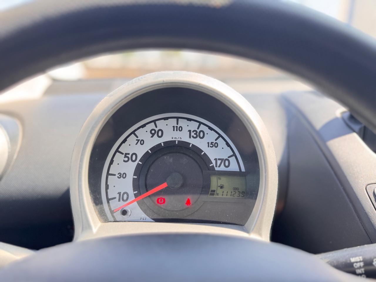 Toyota Aygo 1.0 VVT-i 5 porte “NAVI-LED”