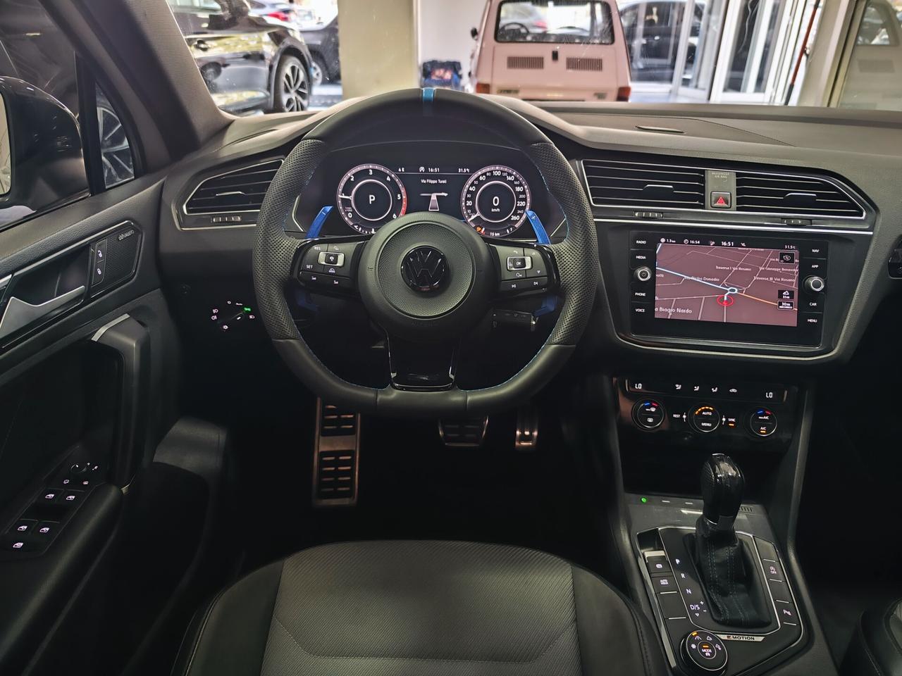 Volkswagen Tiguan 2.0 TDI DSG 4MOTION R-Line 190cv Tetto