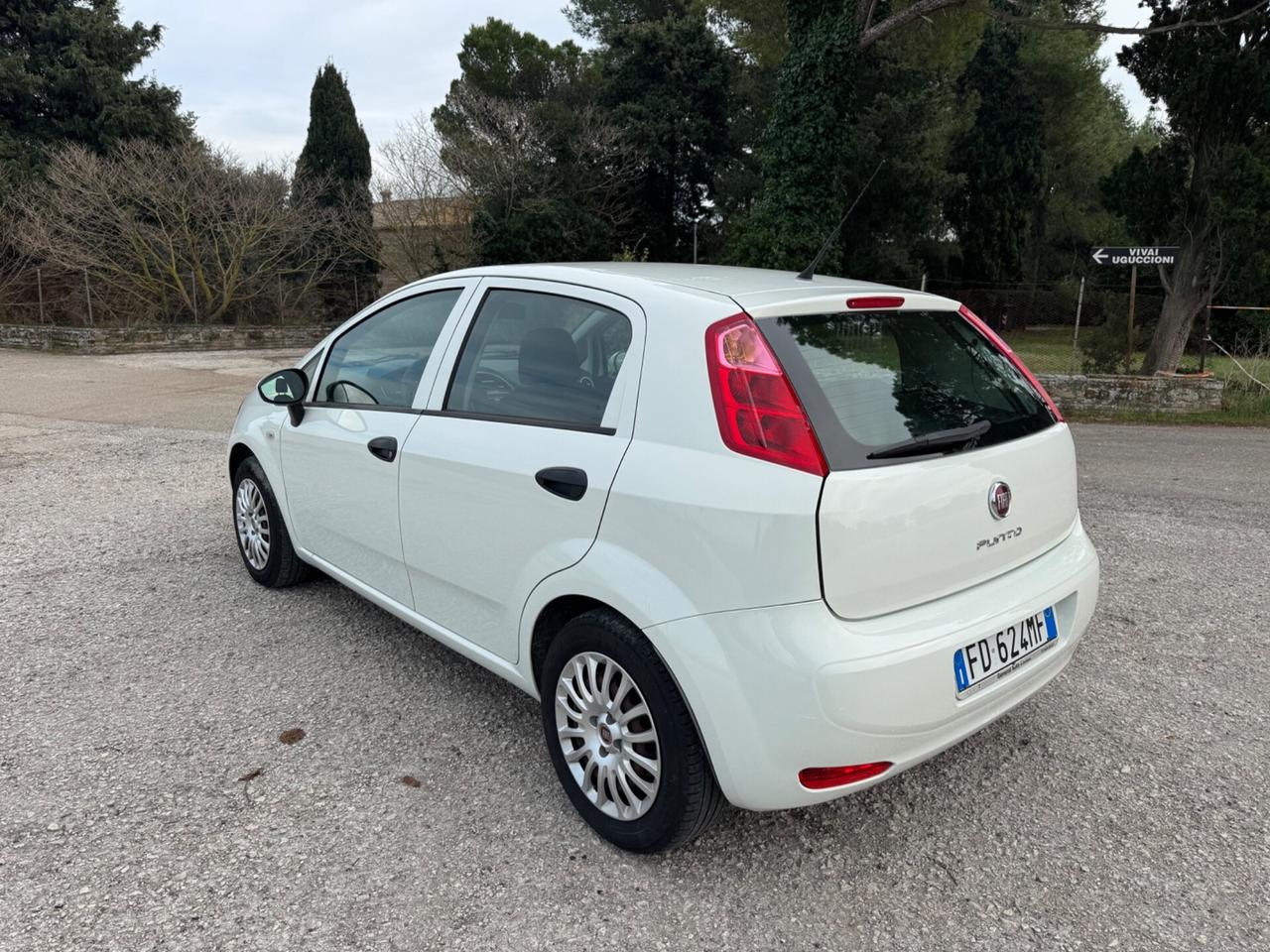 Fiat Punto Lounge 1.2 gpl ok neopatentati