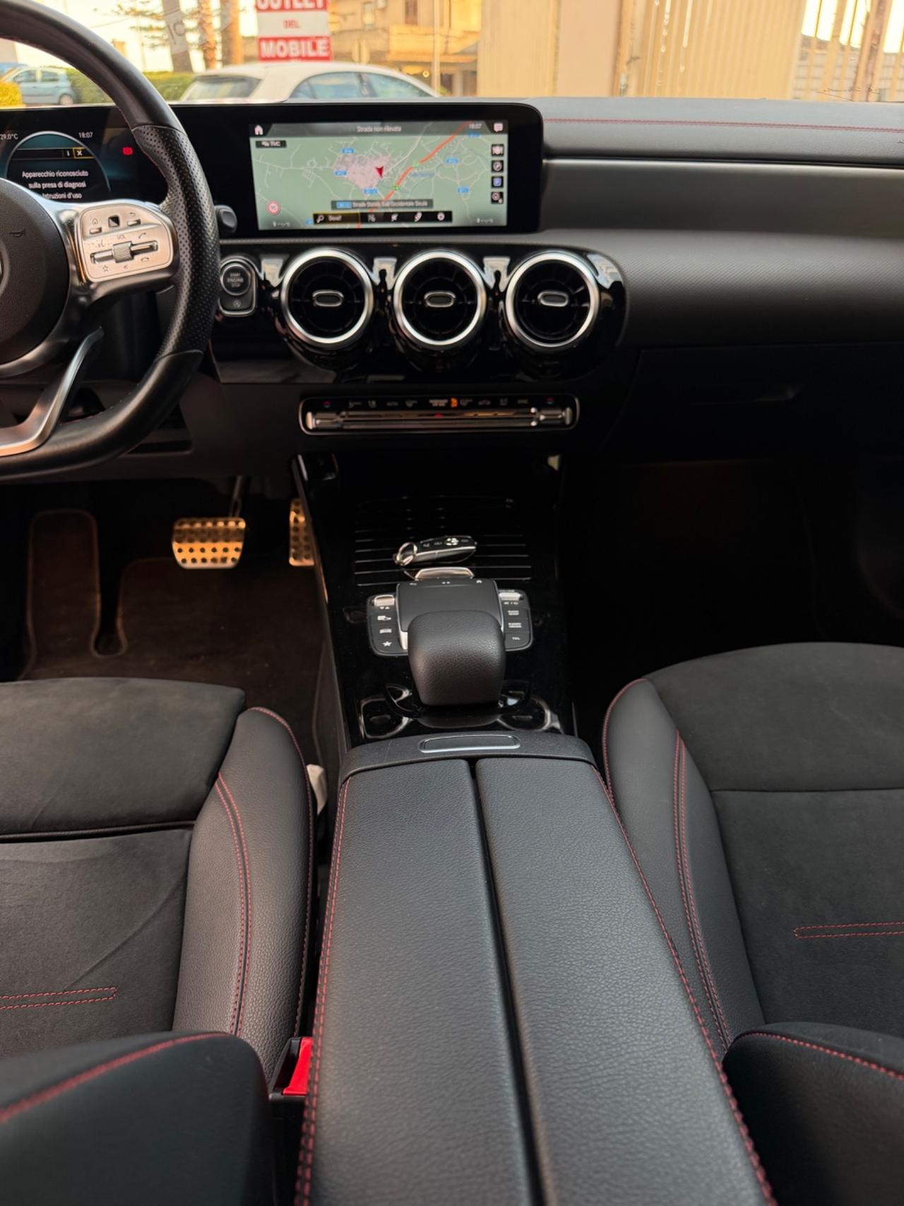 Mercedes-benz CLA 220 180 d Automatic Premium